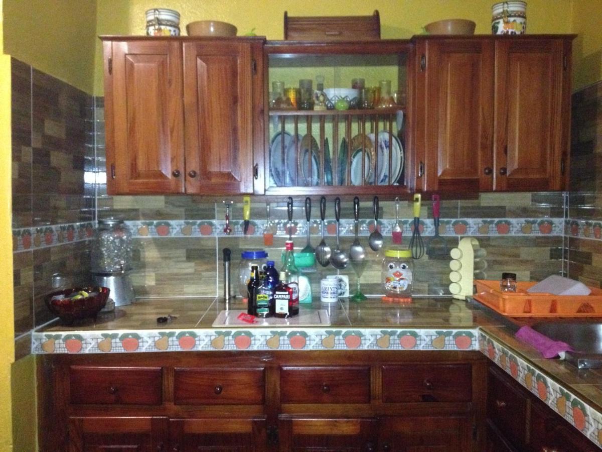 15 Min From The Airport In Kingston Jamaica Apartment Exterior foto